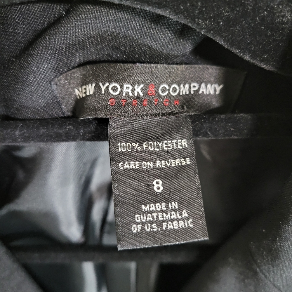 New York & Co. Women's Black 2 Button 4 Front Flap Pocket Blazer Jackets, Size 8 - Picture 2 of 6